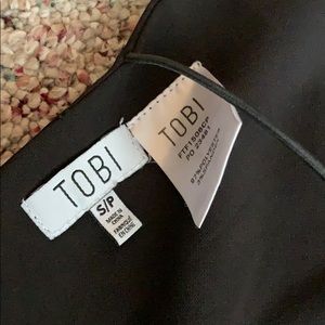 Tobi Tops - Tobi Backless Tank Top Tobi Tops - Tobi Backless Tank Top